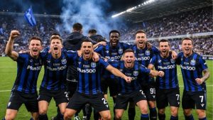 Atalanta lọt vào Top 4 Serie A sau màn lội ngược dòng trước Torino.